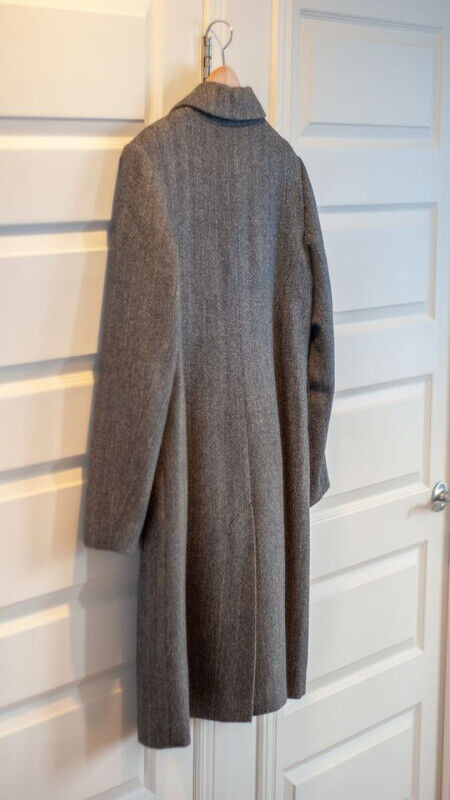 Manteau d’hiver en laine/ Wool winter coat dans Femmes - Hauts et vêtements d'extérieur  à Ouest de l’Île - Image 4