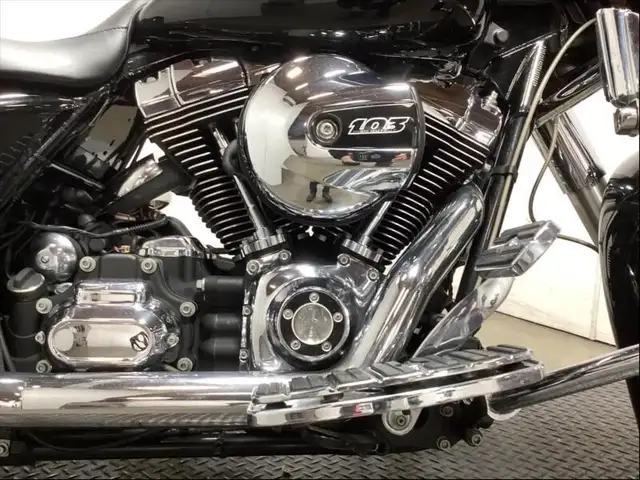 2015 harley-davidson Flxhi Street Glide Motorcycle in Cargo & Utility Trailers in Richmond - Image 16