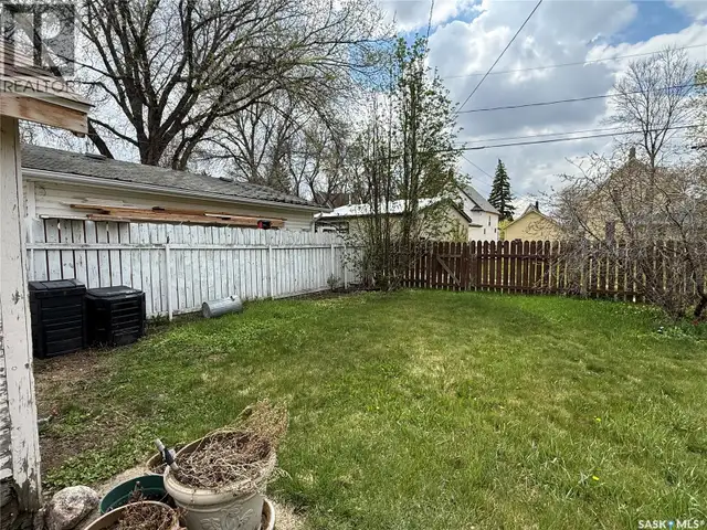 439 Assiniboia STREET Weyburn, Saskatchewan in Houses for Sale in Regina - Image 20