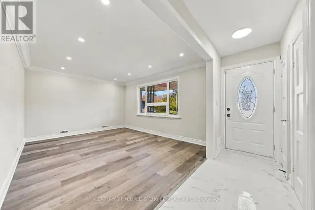MAIN - 2510 DONNAVALE DRIVE Mississauga (Cooksville), Ontario in Long Term Rentals in Mississauga / Peel Region - Image 7