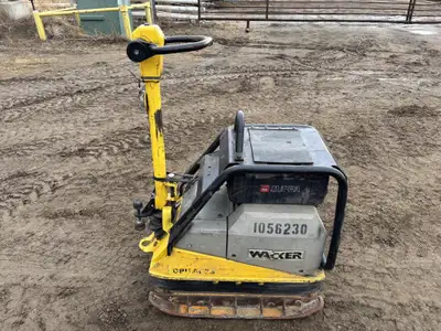 2008 Wacker DPU6055 1000 LB Vibratory Plate Tamper Comes with a Hatz diesel engine, 12 HP, fully ope...