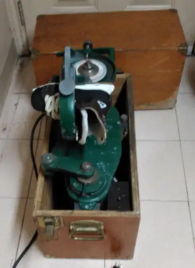 Tool to sharpen  skates portable model & Battco rivter, View more