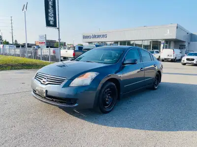 AUTO, LEATHER SEATS, AUX, CD, ALL POWER OPTIONS! VEHICLE Sale AS ISin.: The motor vehicle sold under...