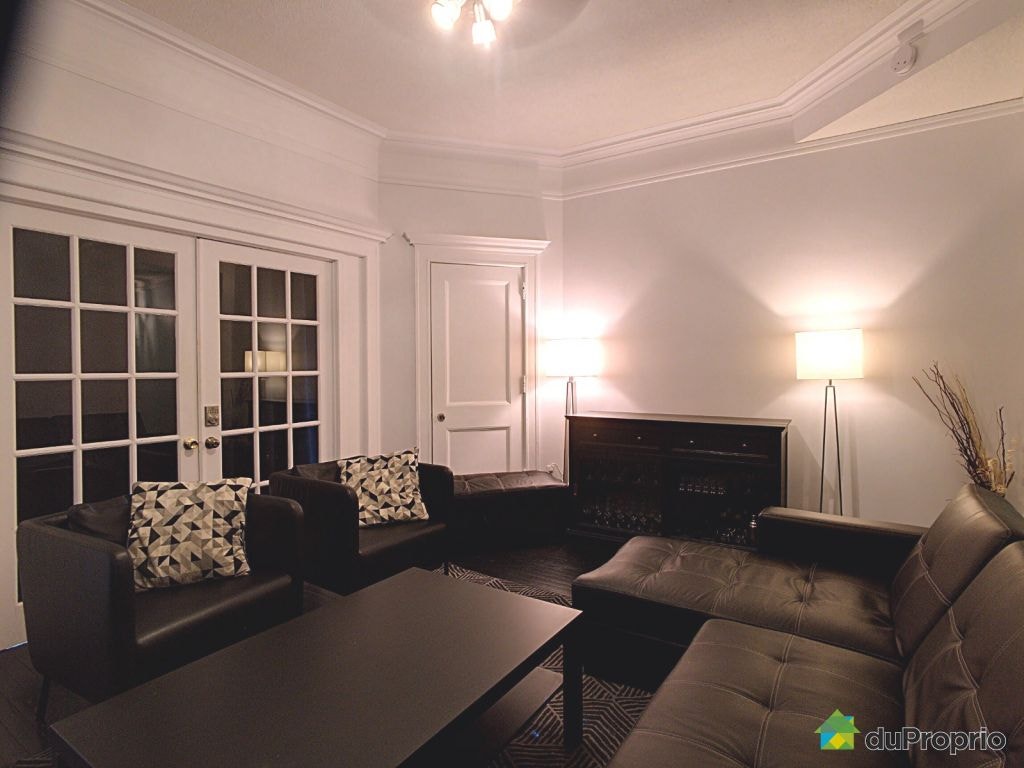 $679,000 - Condominium in Ville-Marie (downtown, old Mtl) — photo 3