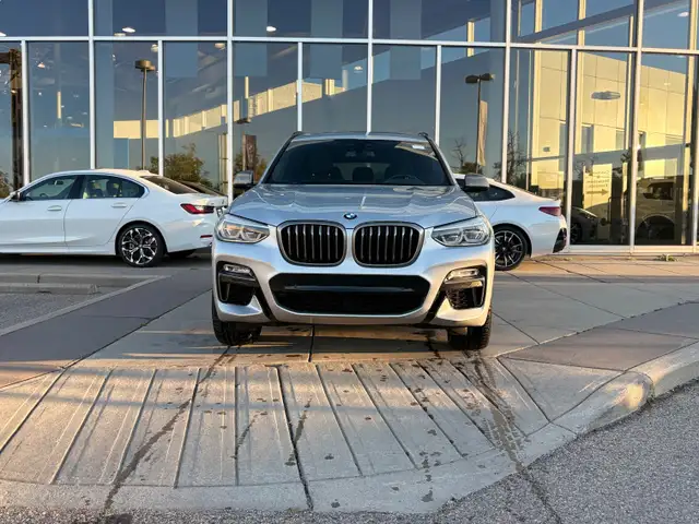 2019 BMW X3582838460099471361