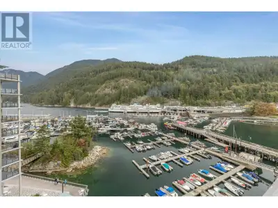 True waterfront living! Nestled in West Van´s prestigious waterfront, Sanctuary by Westbank offers a...