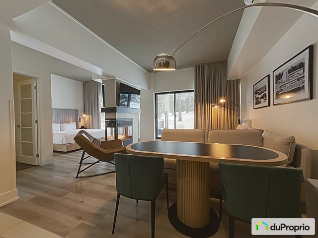 $224,900 - Condominium for sale in Estérel — photo 1
