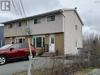 First-time buyers, investors, or downsizers this is the one! Solid 3-bedroom, 2-storey semi-detached...