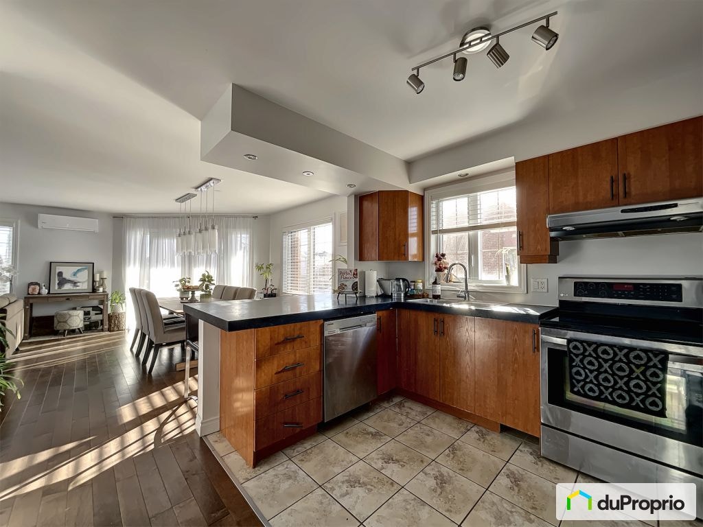 $395,000 - Condominium for sale in La Prairie — photo 3