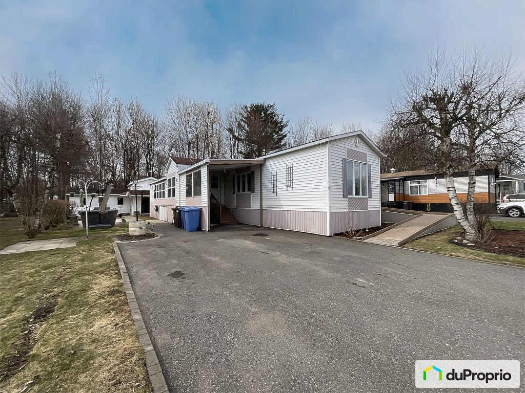 $265,000 - Mobile home for sale in Granby — photo 2