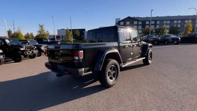 2021 Jeep Gladiator Rubicon | 4x4 | Remote start | Leather in Cars & Trucks in Prince George - Image 10