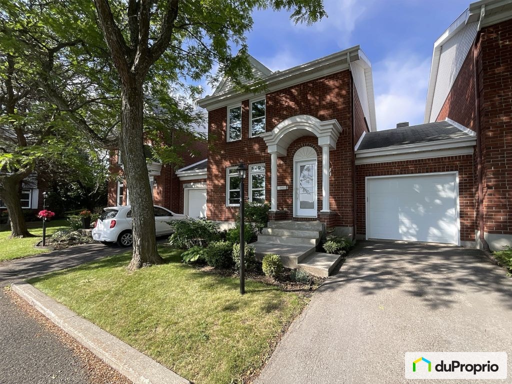 $630,000 - Townhouse for sale in Boucherville — photo 2