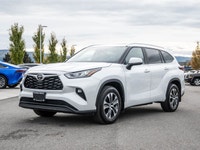 No Accidents - AWD - 3rd Row Seating - SofTex Leather - Sunroof The 2024 Toyota Highlander XLE is a... (image 3)