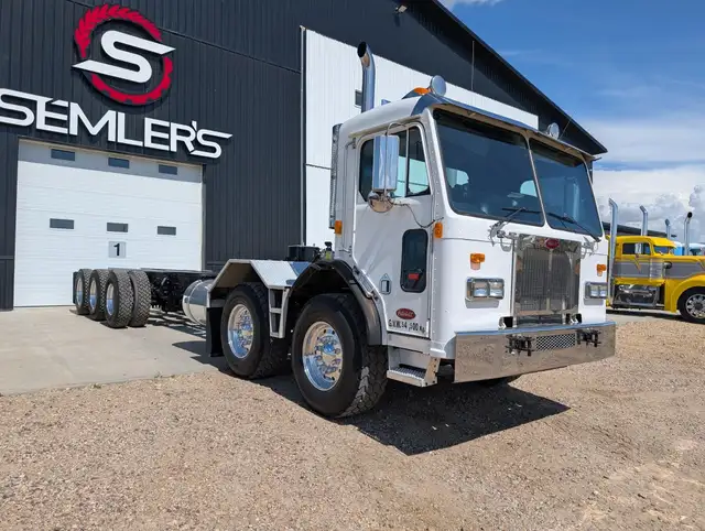 2007 PETERBILT 320 in Heavy Trucks in Winnipeg - Image 3