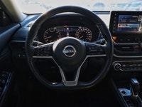 Sunroof, Aluminum Wheels, Navigation, Climate Control, Heated Seats! SR PREMIUM PACKAGE 12.3 HD colo... (image 8)