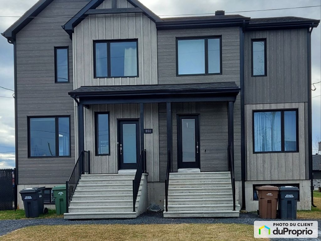 $489,999 - Semi-detached for sale in Sherbrooke (Rock Forest) — photo 1