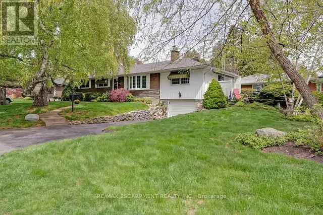 327 STRATHCONA DRIVE Burlington (Shoreacres), Ontario628657172386571219