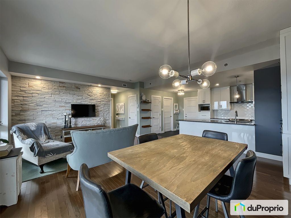 $518,000 - Condominium for sale in Ste-Dorothée (Îles-Laval) — photo 1
