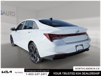 2023 Hyundai Elantra Preferred Ready for anything, from the streets of Calgary to the highways of Al... (image 1)