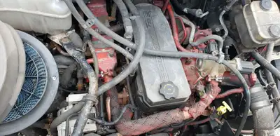 Cummins ISB 220 HP Engine For Sale - CPL: 3238 - Serial#: 57862112 - Complete with all the accessori...