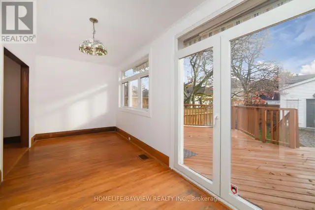 27 Cranbrooke Avenue Toronto (Lawrence Park North), Ontario, photo 2 of 4