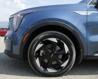 2025 Kia Sorento Hybrid EX AWD | No Accidents | One Owner | Bluetooth | Heated Seats | Remote Start... (image 2)