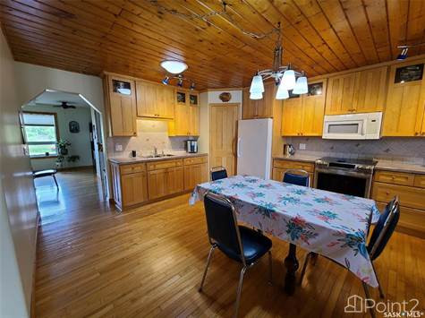 67 Mathews CRESCENT in Houses for Sale in Prince Albert - Image 4