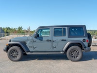 Only 7,262 Miles! This Jeep Wrangler has a strong Regular Gasoline V-6 3.6 L/220 engine powering thi... (image 1)