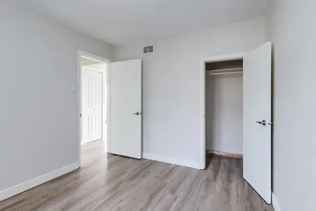 Affordable Apartments for Rent - Scenic Court - Apartment for Re in Long Term Rentals in Lethbridge - Image 8