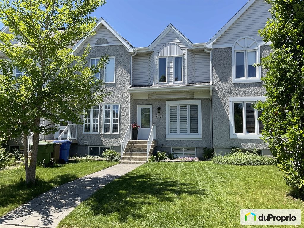 $479,000 - Townhouse for sale in St-Eustache — photo 1