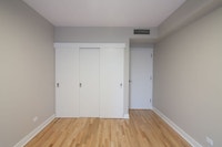 Semi-renovated Akelius two bedroom apartment for rent. Located near Drummond & Sherbrooke W in the D... (image 7)