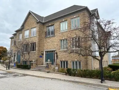 Renovated corner office condo unit, clean and bright. 7 Private Offices & Boardroom and kitchen. Two...