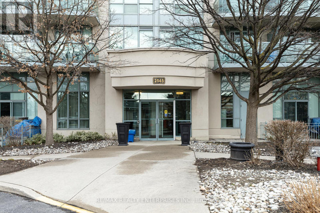 #702 -2545 ERIN CENTRE BLVD Mississauga, Ontario in Condos for Sale in Mississauga / Peel Region - Image 3