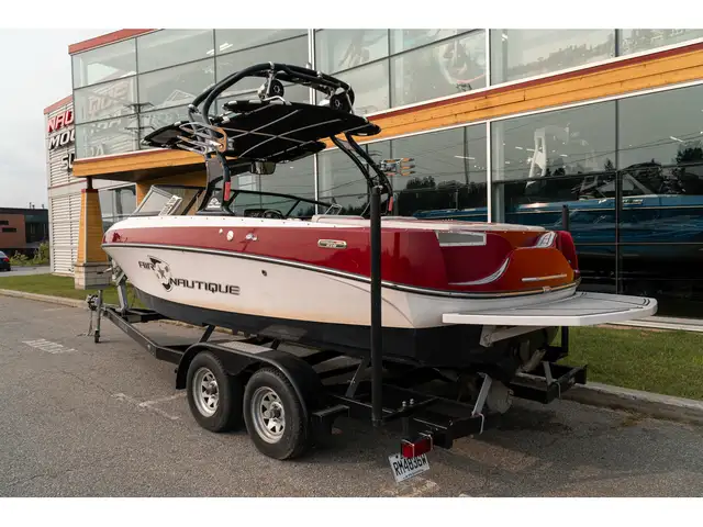 2009 Nautique 216V in Powerboats & Motorboats in Laurentides - Image 8