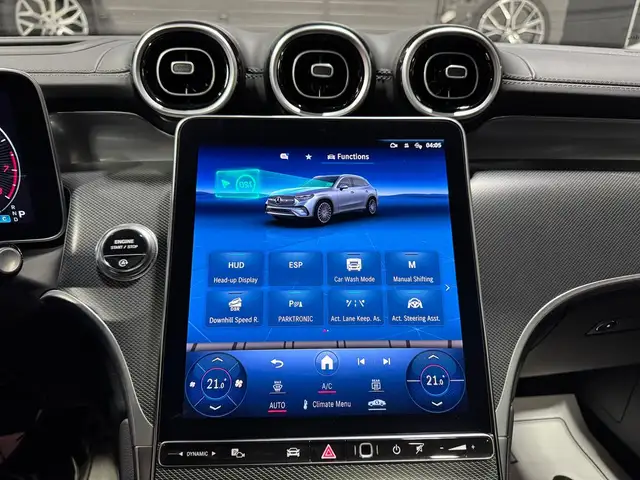 2024 Mercedes-Benz GLC GLC300 4MATIC PINNACLE HUD DRIVER ASSIST  in Cars & Trucks in Mississauga / Peel Region - Image 20