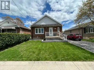 357 CADILLAC AVENUE S Oshawa, Ontario