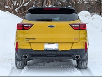 Power Locks | Satellite Radio Introducing the 2025 Chevrolet TrailBlazer RS, a dynamic compact SUV t... (image 8)