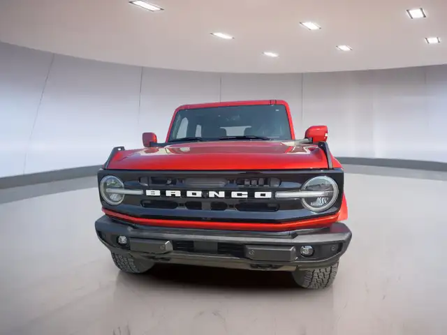 Ford Bronco Outer Banks 2022571064711990497281