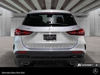 Engine: Moteur à 4 cylindres 2.0l L/100Km City: 9.4 L/100Km Hwy: 7.1 Safety Equipment Poutres anti-i... (image 3)