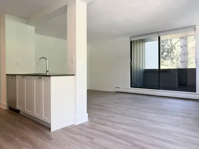 2 Bedroom Apartment for Rent - 7360 HALIFAX ST in Long Term Rentals in Burnaby/New Westminster - Image 10