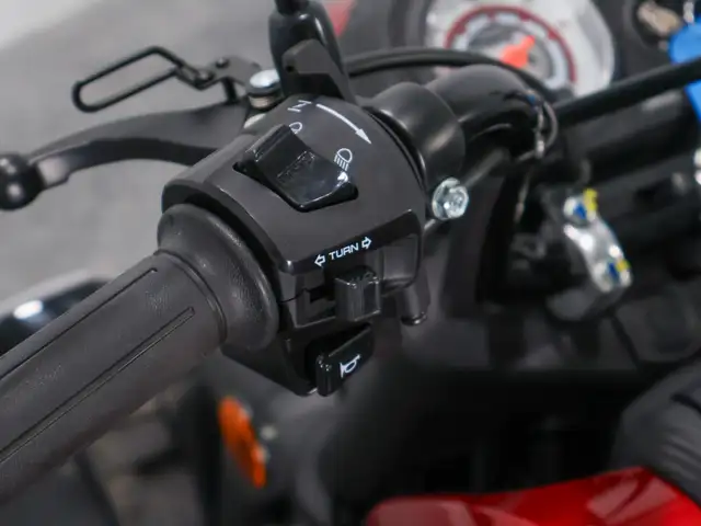 2025 Honda Navi 110 in Scooters & Pocket Bikes in Kelowna - Image 12