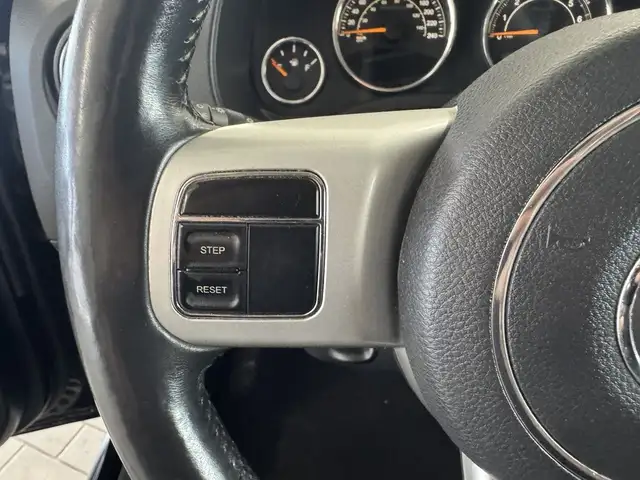 2016 Jeep Compass 4WD 4dr High Altitude in Cars & Trucks in Longueuil / South Shore - Image 21