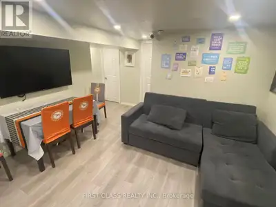 BSMT - 76 MACDONALD STREET Toronto (Mimico), Ontario