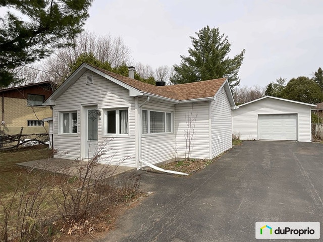 $339,000 - Bungalow for sale in Carignan — photo 1