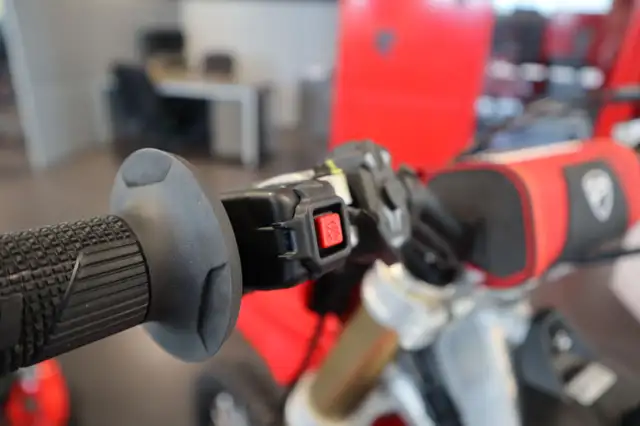 2026 Ducati Desmo450 MX in Dirt Bikes & Motocross in Edmonton - Image 7