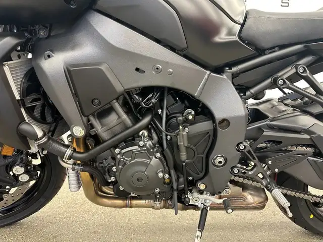 2025 Yamaha MT10ASB Hyper Naked - V6594 - -No Payments for 1 Yea in Sport Bikes in Markham / York Region - Image 17