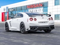 2017 Nissan GT-R Track Edition LOCAL VEHICLE CLEAN CARFAX Pearl White VR38DETT 3.8L V6 DOHC Twin Tur... (image 4)