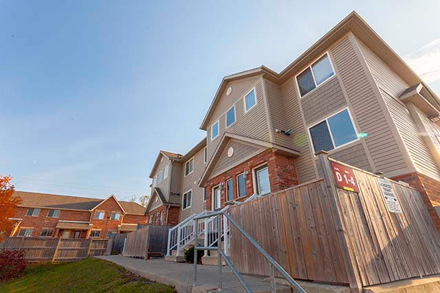 265 Lawrence Avenue Townhomes - 1 Bdrm available at 265 Lawrence in Long Term Rentals in Kitchener / Waterloo