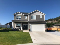 3912 GRANDVIEW DRIVE Castlegar, British Columbia