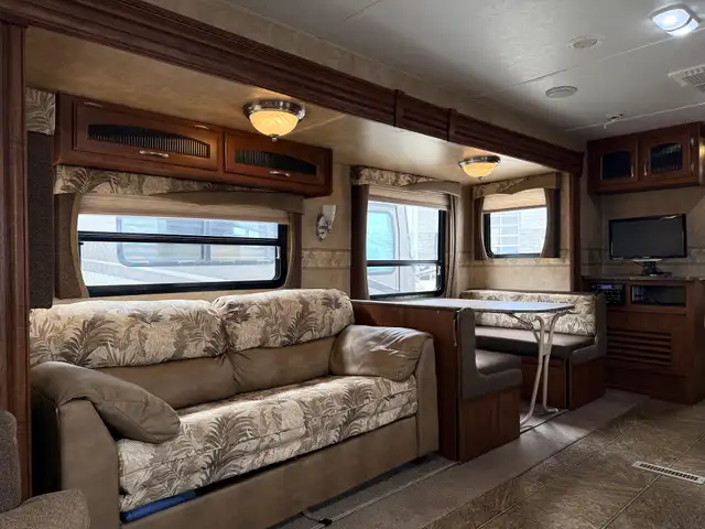 2011 Jayco JAY FLIGHT 29 RLS in Travel Trailers & Campers in St. Albert - Image 10